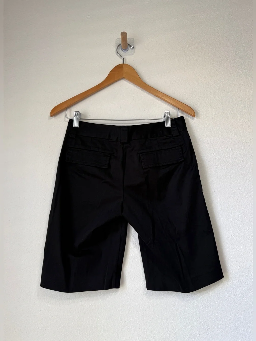 Banana Republic Stretch Black Bermuda Walking Shorts Size 0